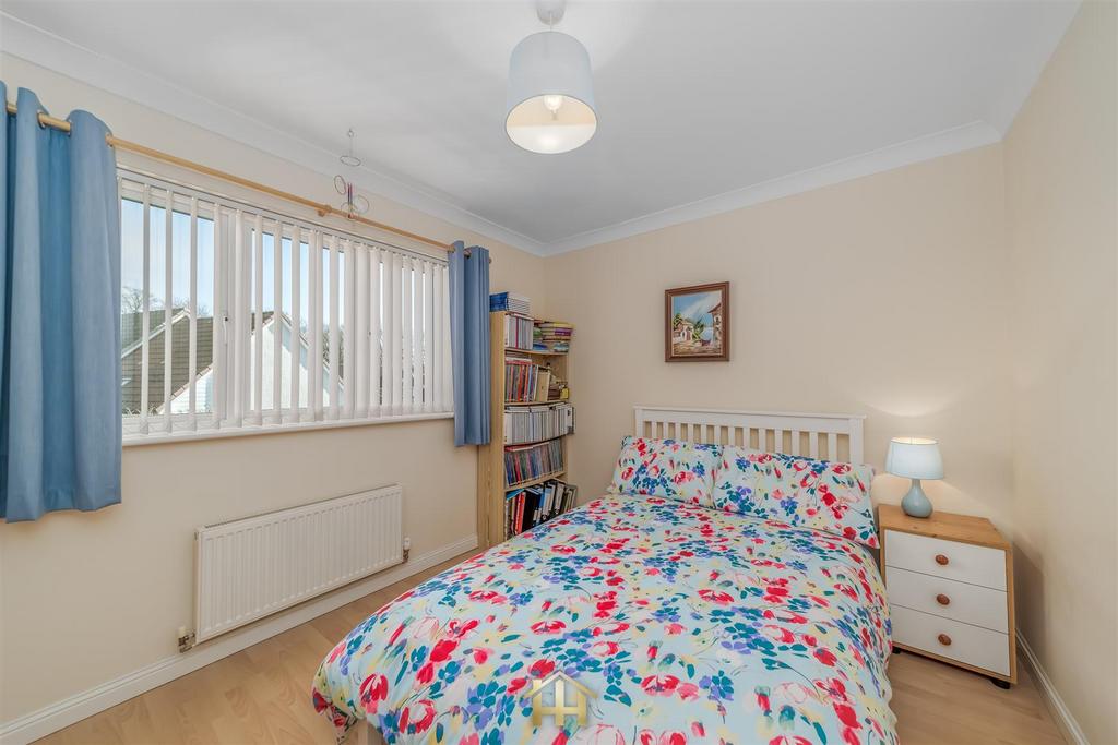 21 COLIN GIBSON DRIVE DD5 4 HA 030326 EDIT (31 of 5