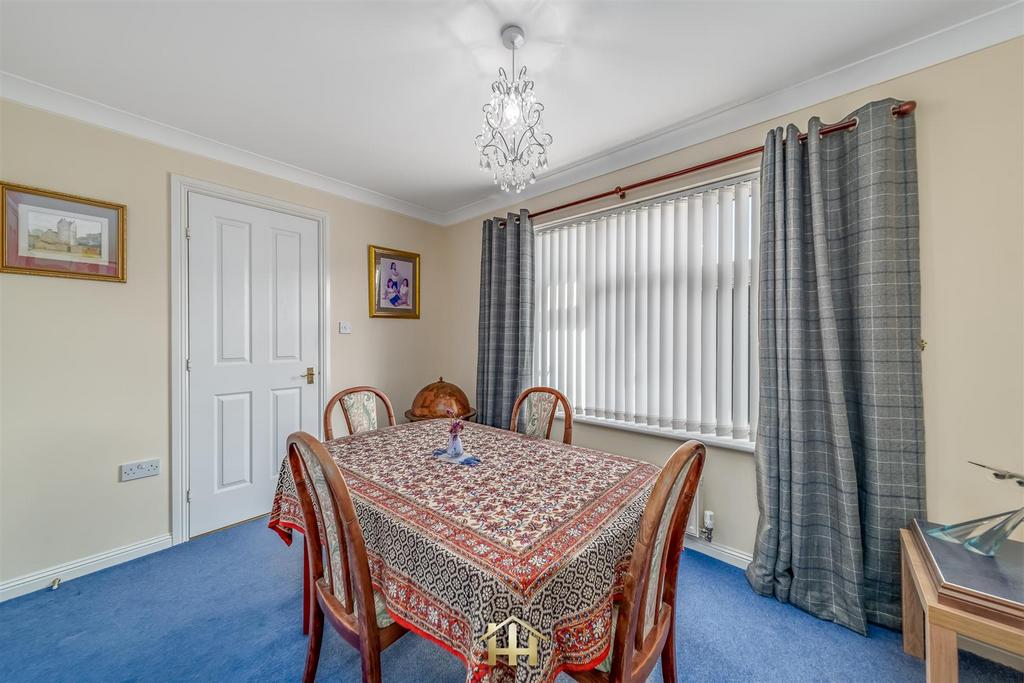 21 COLIN GIBSON DRIVE DD5 4 HA 030326 EDIT (11 of 5