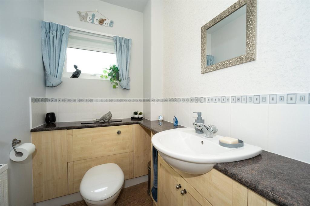 En-Euite Shower Room