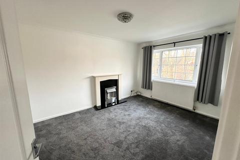 2 bedroom flat to rent, Clare Court, Offerton, Stockport