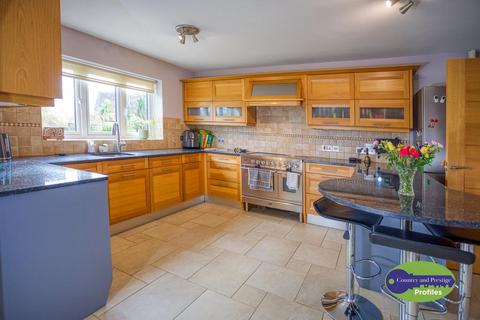 5 bedroom detached house for sale, Summers Close, Kirkby Mallory, Leicester