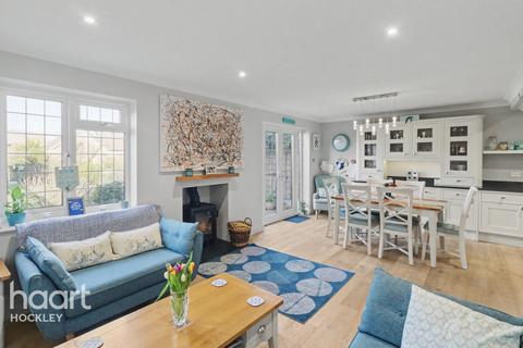 4 bedroom detached house for sale, Branksome Avenue, Hockley