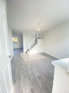 4 bedroom semi-detached house for sale, Winchester Rise, Dudley DY1