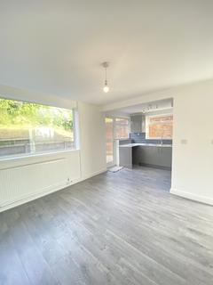 4 bedroom semi-detached house for sale, Winchester Rise, Dudley DY1