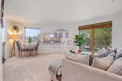 1 bedroom apartment for sale, Pearmain House, 16, Apple Grove, Harrow HA2