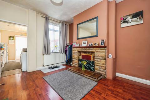 2 bedroom terraced house for sale, Queens Road North, Eastwood, Nottingham