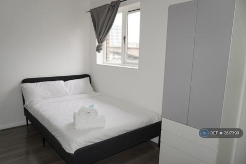 3 bedroom flat to rent, Riverview Place, Glasgow, G5