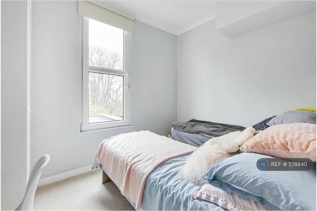 2nd Good Size Bedroom With Built In Wardrobe