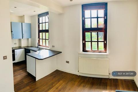 2 bedroom flat to rent, Wanstead, London, E11
