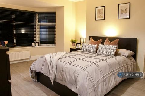 undefined, Manchester Road, Swinton, Manchester, M27