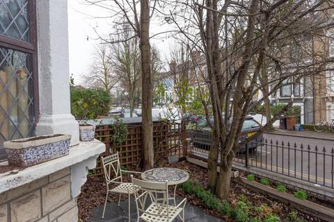 4 bedroom end of terrace house for sale, Brooke Road, London, N16
