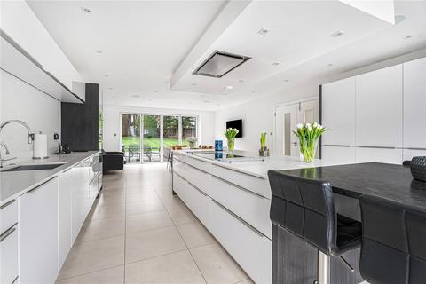 6 bedroom detached house for sale, Beech Avenue, Radlett, Hertfordshire, WD7