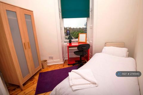 undefined, Crighton Place, Edinburgh, EH7