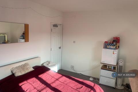 undefined, Ewell High Street, Ewell, KT17