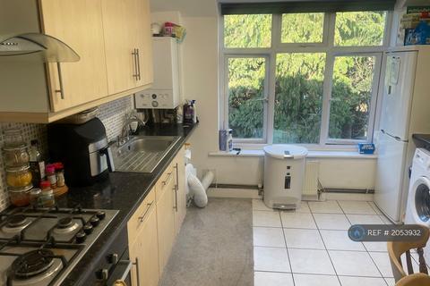 undefined, Ewell High Street, Ewell, KT17