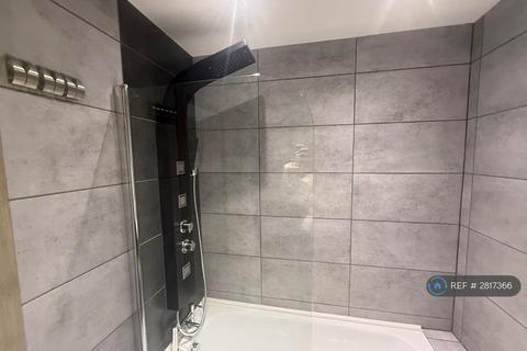 2 bedroom semi-detached house to rent, Probyn Close, Northampton, NN3