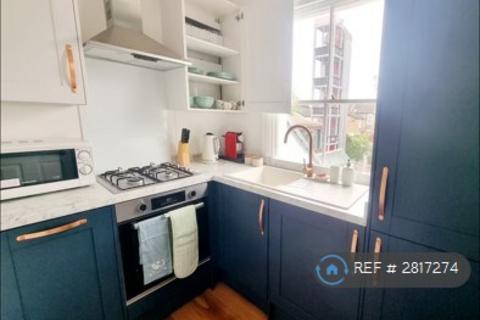 undefined, Trinity Road, London, SW17