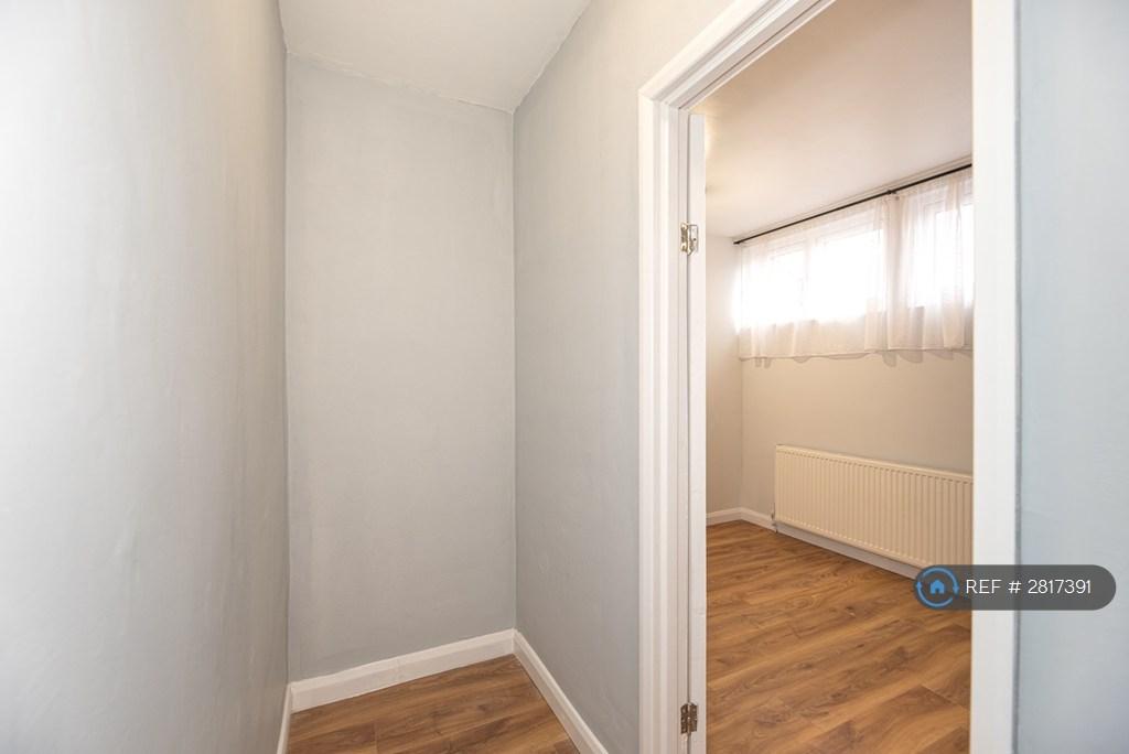 Walk-In Wardrobe In Master Bedroom