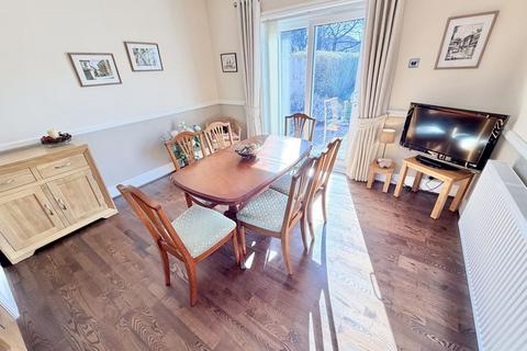 undefined, Belgrave Drive, Great Sutton