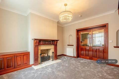 2 bedroom terraced house to rent, Lowerhouse Lane, Burnley, BB12