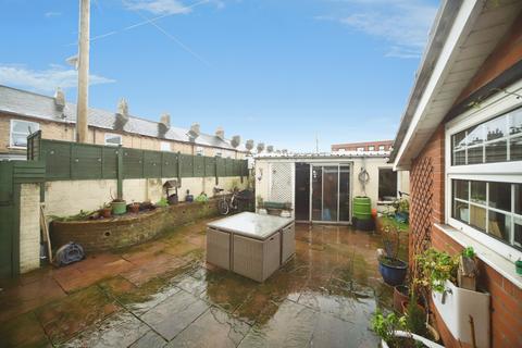 3 bedroom end of terrace house for sale, Albemarle Road, Taunton