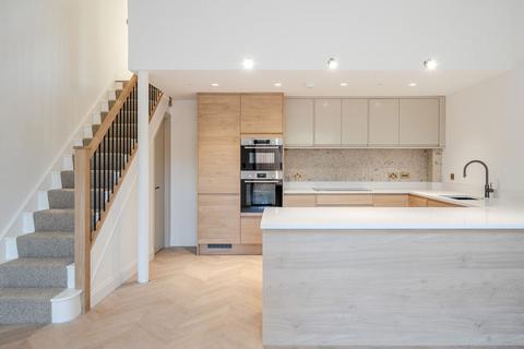 4 bedroom semi-detached house for sale, Hartley Old Road, Purley