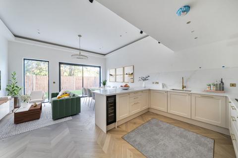 4 bedroom semi-detached house for sale, Hartley Old Road, Purley