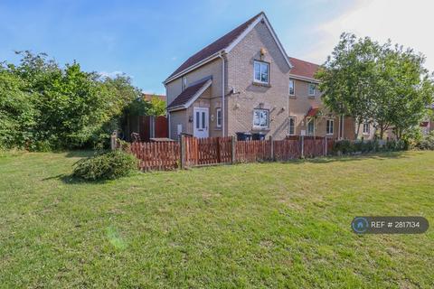 2 bedroom end of terrace house to rent, Stirling Way, Ely, CB6