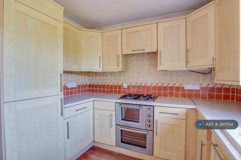 2 bedroom end of terrace house to rent, Stirling Way, Ely, CB6