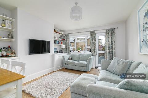 3 bedroom flat to rent, Westbridge House, London, SW11