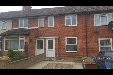 undefined, Waltham Rd, Carshalton, SM5