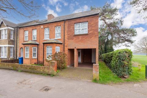 3 bedroom terraced house for sale, Maidenhead Road, Windsor SL4