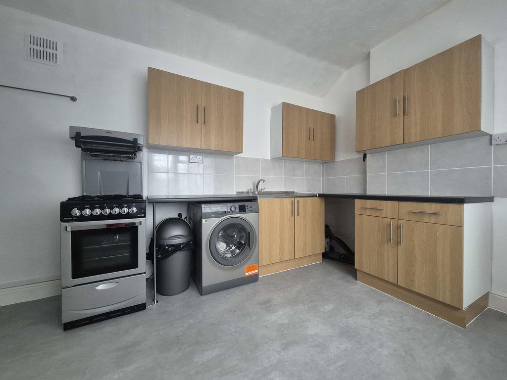 Kitchen - 1
