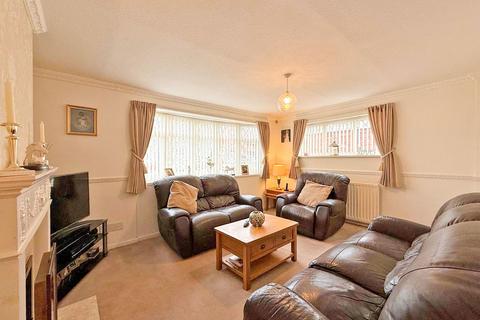 3 bedroom semi-detached house for sale, Mounts Road, Wednesbury