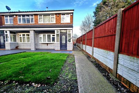 3 bedroom end of terrace house for sale, Millersdale Drive, West Bromwich, B71 3PX