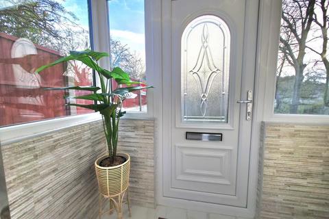 3 bedroom end of terrace house for sale, Millersdale Drive, West Bromwich, B71 3PX