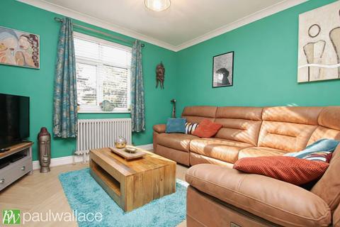 2 bedroom terraced house for sale, Rye Road, Hoddesdon