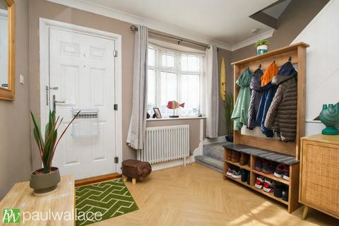 2 bedroom terraced house for sale, Rye Road, Hoddesdon
