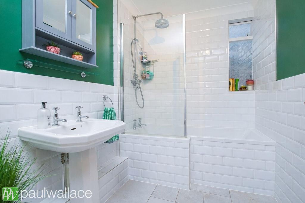 Bathroom / W.C.