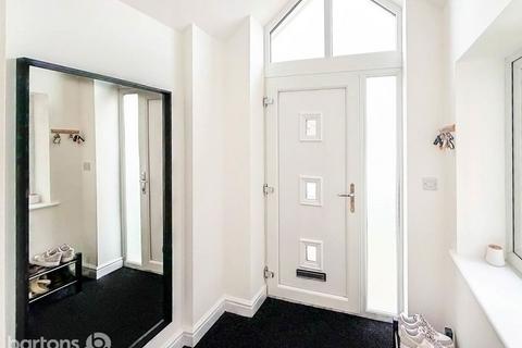 4 bedroom detached house for sale, St. Helens Close, Treeton