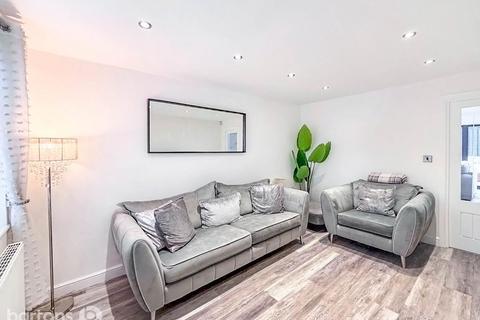 4 bedroom detached house for sale, St. Helens Close, Treeton