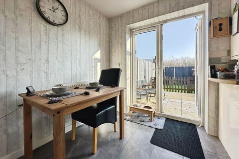 3 bedroom semi-detached house for sale, Jockey Fields, Walsall, WS4 1DA