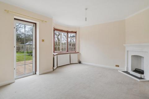 4 bedroom detached house for sale, Elm Close, Farnham Common