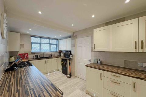 2 bedroom bungalow for sale, Shelley Road, Burntwood, WS7 2HR