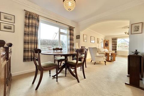 3 bedroom detached house for sale, St. Annes Gardens, Llanrhos
