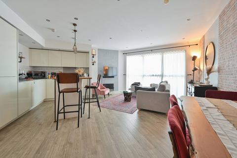 2 bedroom flat for sale, Lyon Road, HA1, Harrow, HA1