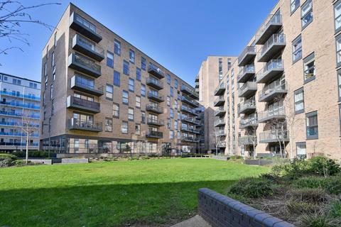 2 bedroom flat for sale, Lyon Road, HA1, Harrow, HA1