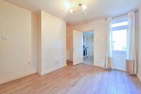 2 bedroom terraced house for sale, Byron Road, Wealdstone, Harrow, HA3