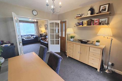 3 bedroom semi-detached house for sale, Overton Drive, Bradford BD6