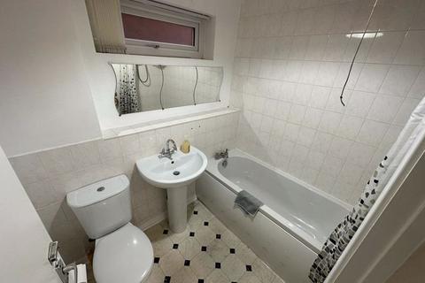 3 bedroom detached house for sale, Addingham Avenue, Widnes